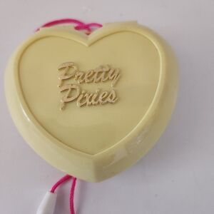 Polly Pocket Polly's 4 Girl Figurines /dog 1990 Vintage